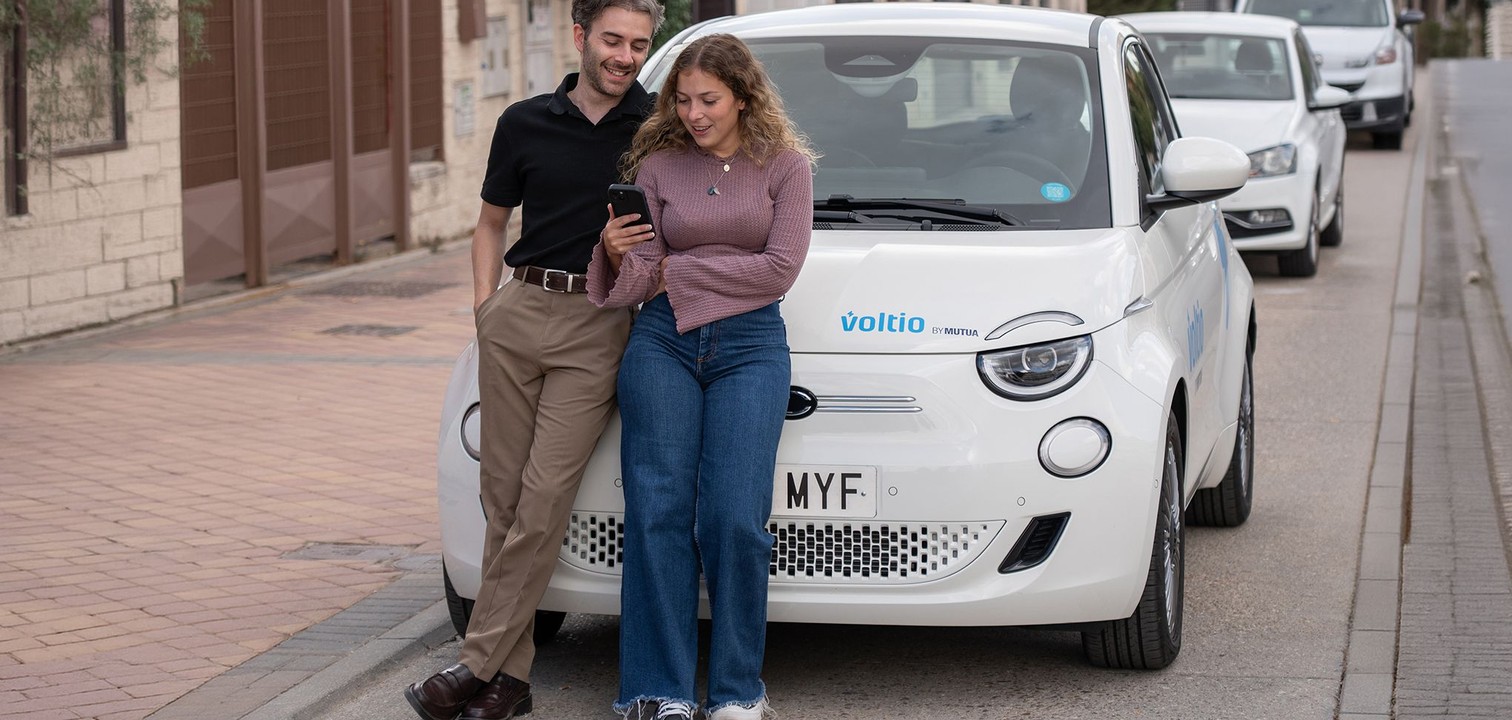coche-carsharing-electrico-movilidad-trucos-uso-conducir-Voltio.jpg