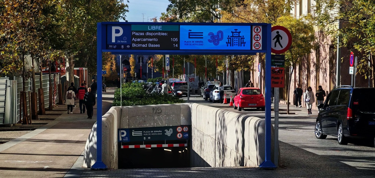 parking-plaza-españa-Voltio-carsharing-Madrid.jpg